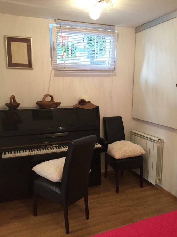 Tea2 Apartment Пула Екстериор снимка